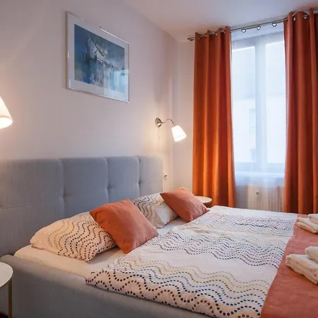 Apartment Marco Shipping *