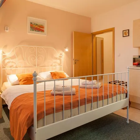 Marco Shipping * Ceske Budejovice