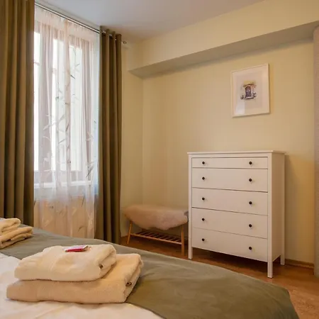 Apartment Marco Shipping Ceske Budejovice