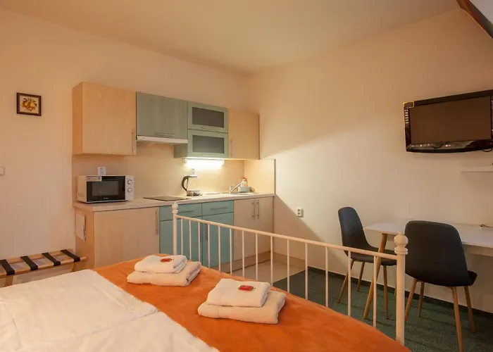 Apartamento Marco Shipping