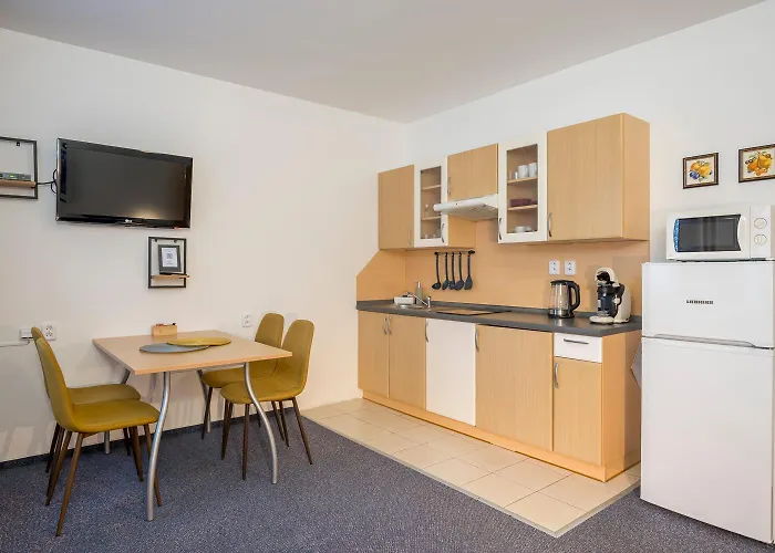 Apartamento Marco Shipping Ceske Budejovice